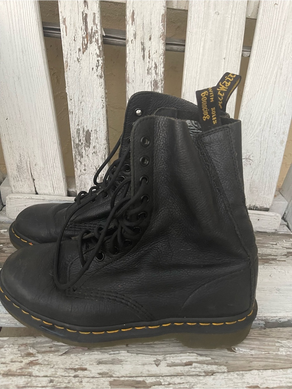Dr. Martens 1460 Pascal Virginia Black Leather Boots | Women’s US 9 - Picture 8 of 8